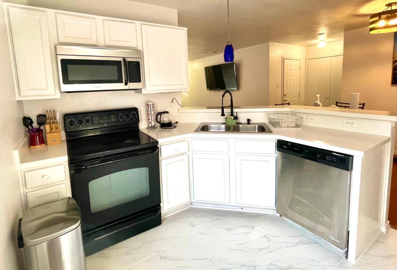 Private Rooms Near I-30 Mesquite Далас Екстериор снимка